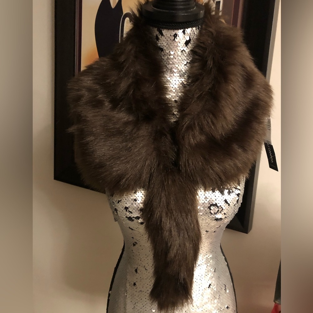 Faux MINK Fur Scarf with Detachable Tail in Chocolate Brown (New!)